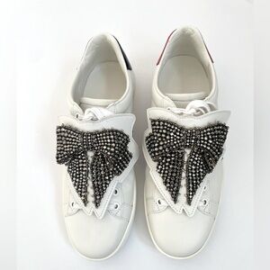 Gucci White Leather Ace Embellished Bow Patch Web Stripe low top sneakers EU38.5